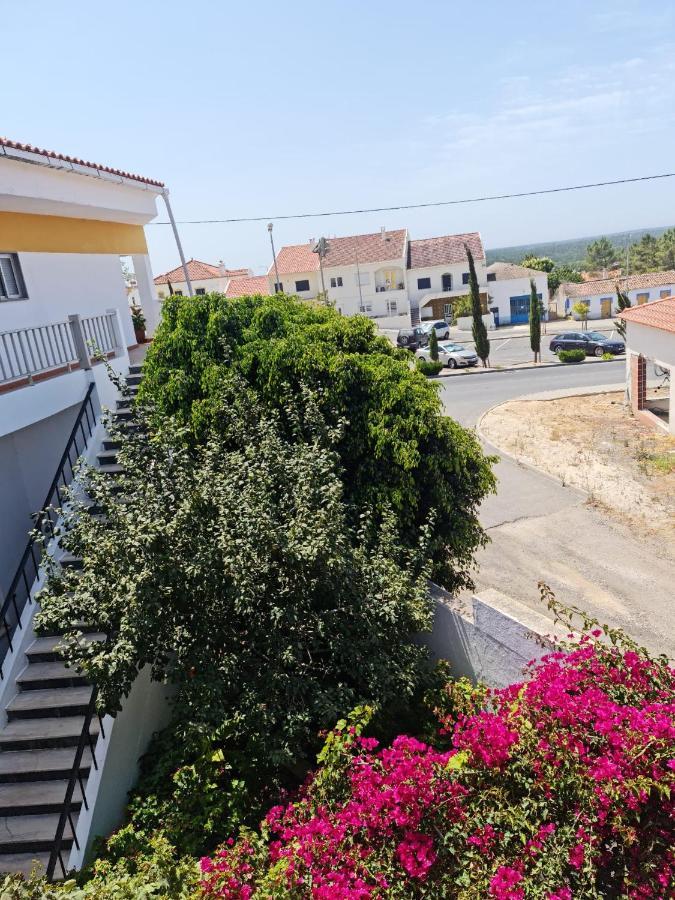 Alojamento Local Largo Da Igreja Santiago do Cacém Εξωτερικό φωτογραφία